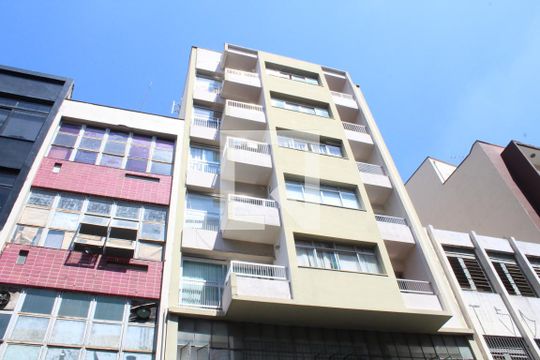 Fachada do Prédio de apartamento à venda com 3 quartos, 113m² em Bom Retiro, São Paulo