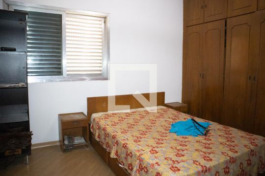 Quarto 1 de casa para alugar com 3 quartos, 240m² em Vila Isolina Mazzei, São Paulo