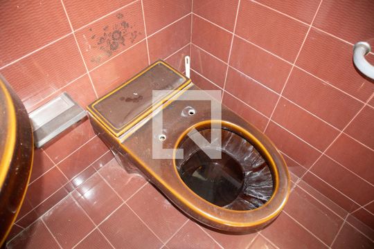 Banheiro do Quarto 1 de casa para alugar com 3 quartos, 240m² em Vila Isolina Mazzei, São Paulo