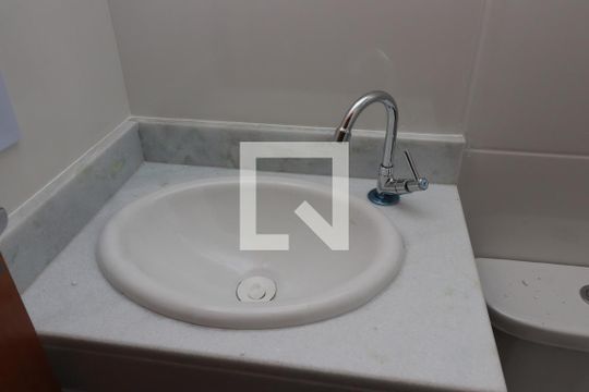 Banheiro de kitnet/studio à venda com 0 quarto, 25m² em Vila Matilde, São Paulo