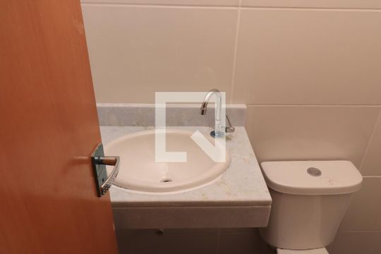 Banheiro de kitnet/studio à venda com 0 quarto, 25m² em Vila Matilde, São Paulo