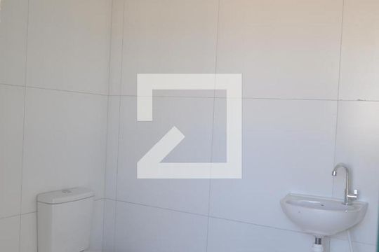 Banheiro da Sauna de apartamento para alugar com 1 quarto, 24m² em Vila Mazzei, São Paulo