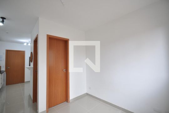 Quarto de apartamento para alugar com 1 quarto, 24m² em Vila Mazzei, São Paulo