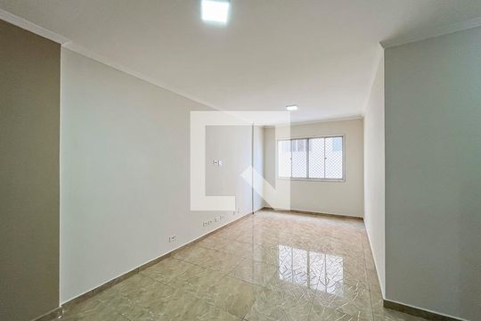 Sala de apartamento à venda com 3 quartos, 61m² em Vila Palmares, Santo André