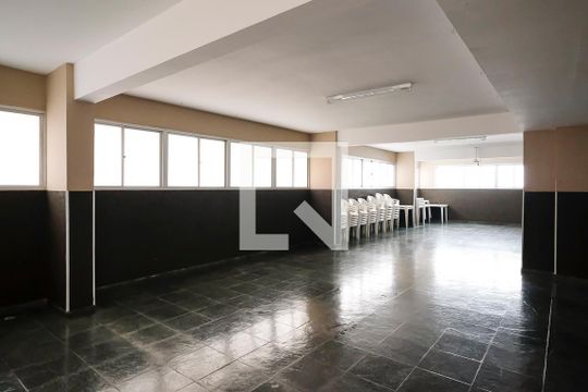 Área comum  de apartamento à venda com 3 quartos, 61m² em Vila Palmares, Santo André