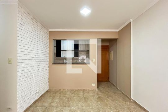 Sala de apartamento à venda com 3 quartos, 61m² em Vila Palmares, Santo André