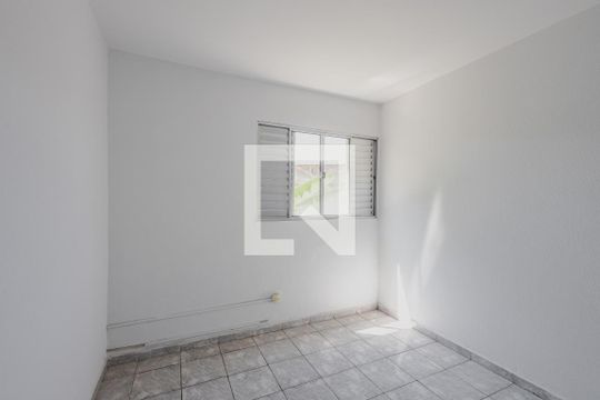 Quarto 2 de apartamento para alugar com 3 quartos, 66m² em Alto de Pinheiros, São Paulo
