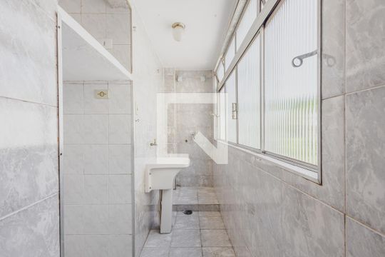 Área de Serviço de apartamento para alugar com 3 quartos, 66m² em Alto de Pinheiros, São Paulo