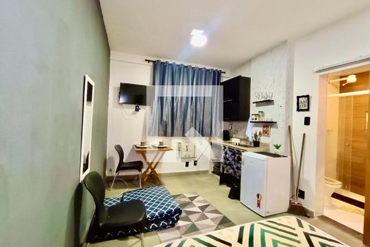Studio de kitnet/studio para alugar com 1 quarto, 28m² em Copacabana, Rio de Janeiro