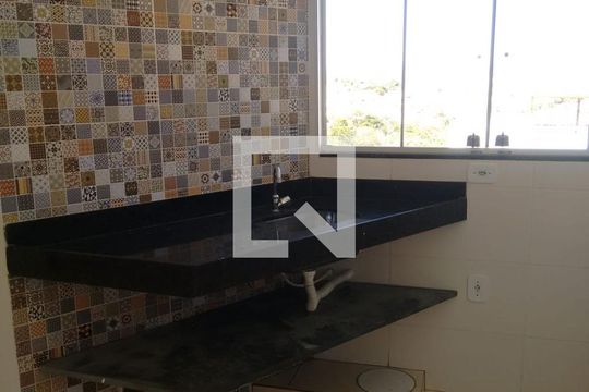 Apartamento 1 de casa à venda com 12 quartos, 300m² em Chácara Contagem, Contagem
