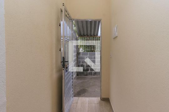 Entrada de kitnet/studio para alugar com 1 quarto, 18m² em Jardim Valparaiba, São José dos Campos