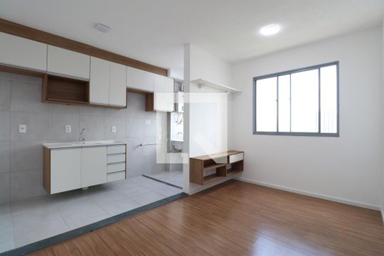 Sala de kitnet/studio à venda com 1 quarto, 30m² em Várzea da Barra Funda, São Paulo