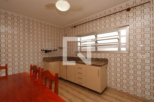 Cozinha de apartamento para alugar com 2 quartos, 94m² em Vila Prudente, São Paulo