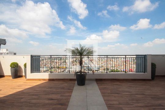 Terraço de apartamento para alugar com 2 quartos, 34m² em Vila Tolstoi, São Paulo