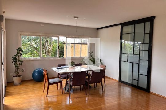 Sala de jantar de casa à venda com 4 quartos, 460m² em Vila Romana, São Paulo
