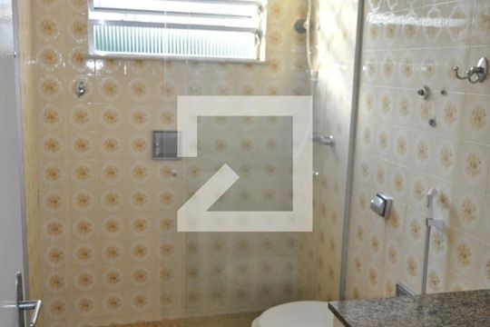 Banheiro 2  de casa para alugar com 4 quartos, 180m² em Pilares, Rio de Janeiro