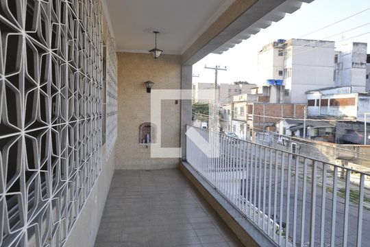 Varanda da sala  de casa para alugar com 4 quartos, 180m² em Pilares, Rio de Janeiro