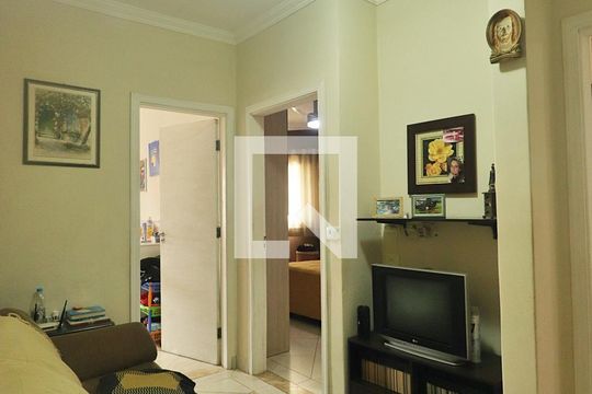 Corredor de casa à venda com 3 quartos, 350m² em Campestre, Santo André