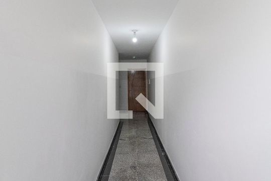 Área Comum - Entrada de apartamento para alugar com 2 quartos, 39m² em Vila Nhocune, São Paulo