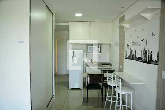 Kitnet de apartamento para alugar com 1 quarto, 24m² em Granja Viana, Cotia