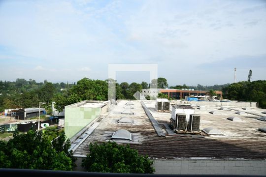 Kitnet de apartamento para alugar com 1 quarto, 24m² em Granja Viana, Cotia