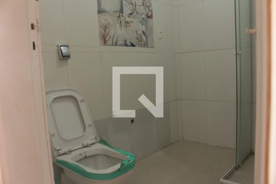 Banheiro  de apartamento para alugar com 2 quartos, 40m² em Vila Buarque, São Paulo
