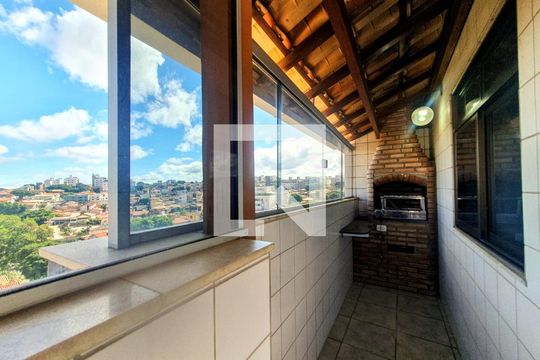 Varanda de apartamento à venda com 4 quartos, 156m² em Itapoã, Belo Horizonte