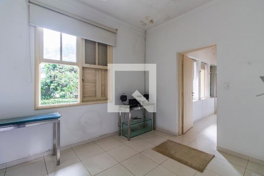 Suíte 1 de casa à venda com 4 quartos, 568m² em Vila Madalena, São Paulo