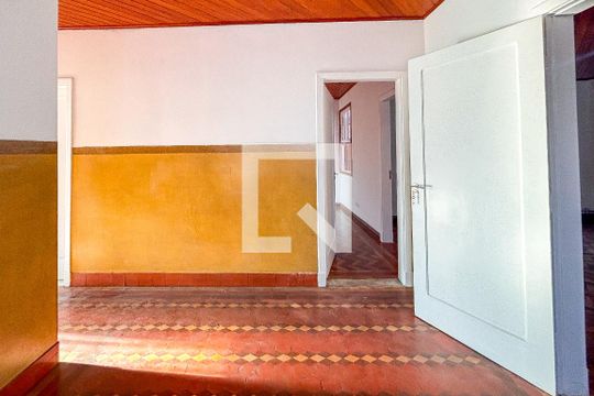 Quarto 2 de casa à venda com 2 quartos, 100m² em Sumaré, São Paulo