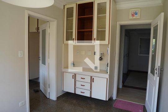 Área de Serviço de apartamento à venda com 3 quartos, 167m² em Jardim Londrina, São Paulo