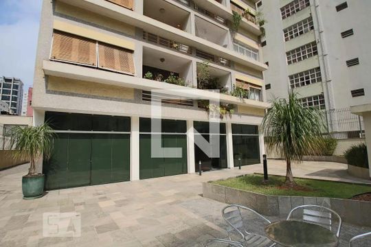 Fachada de apartamento à venda com 3 quartos, 172m² em Bela Vista, São Paulo