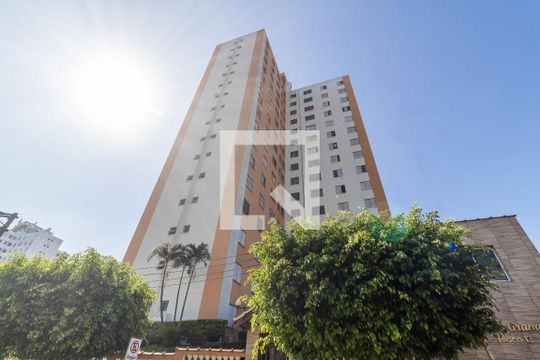 Fachada de apartamento à venda com 2 quartos, 56m² em Santa Terezinha, São Bernardo do Campo