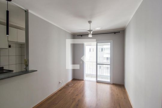Apartamento à venda com 3 quartos, 72m² em Vila Nossa Senhora da Escada, Barueri