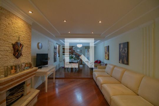 Sala de casa à venda com 3 quartos, 341m² em Vila Mazzei, São Paulo