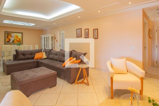 Sala de casa à venda com 4 quartos, 440m² em Vila Moraes, Jundiaí