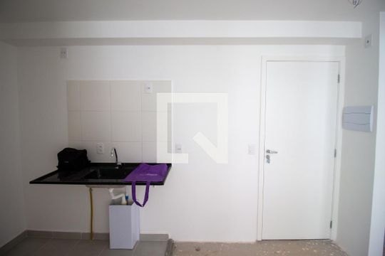 Cozinha de casa para alugar com 2 quartos, 33m² em Vila Progresso (zona Leste), São Paulo