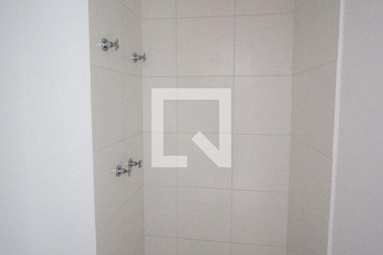 Banheiro de casa para alugar com 2 quartos, 33m² em Vila Progresso (zona Leste), São Paulo