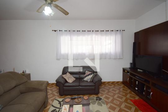 Sala de casa à venda com 3 quartos, 300m² em Vila Campo Grande, São Paulo