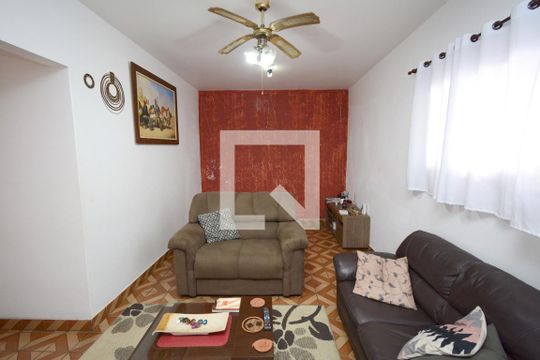 Sala de casa à venda com 3 quartos, 300m² em Vila Campo Grande, São Paulo