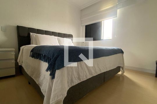 Quarto Suíte de apartamento para alugar com 3 quartos, 220m² em Buritis, Belo Horizonte