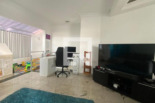 Sala 2 de apartamento para alugar com 3 quartos, 220m² em Buritis, Belo Horizonte