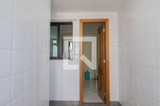 Área de Serviço de apartamento para alugar com 5 quartos, 460m² em Recreio dos Bandeirantes, Rio de Janeiro