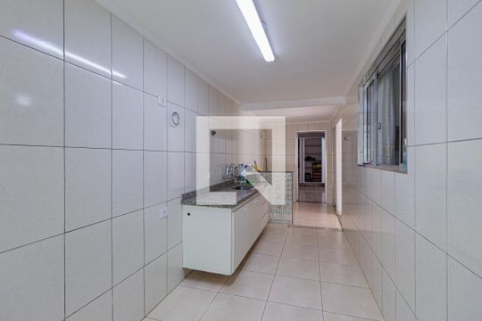 Área de serviço de casa à venda com 3 quartos, 250m² em Jardim das Flores, Osasco
