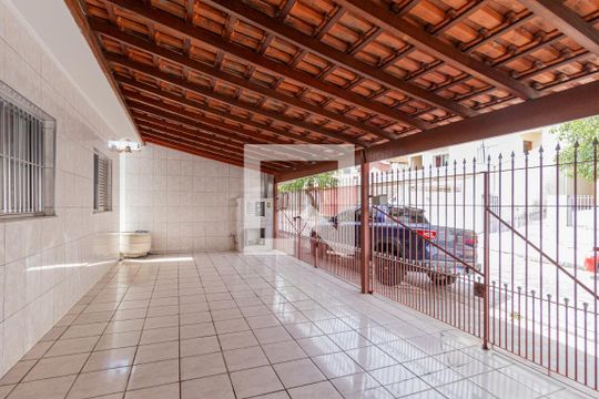 Garagem de casa à venda com 3 quartos, 250m² em Jardim das Flores, Osasco