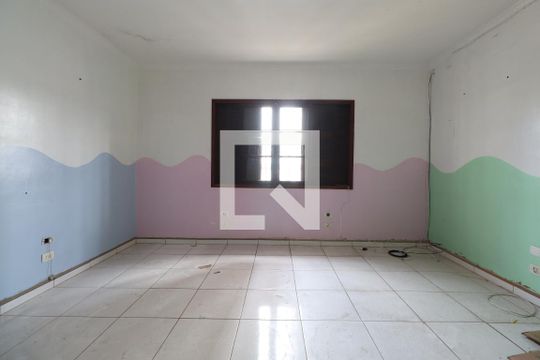 Quarto 1 de casa à venda com 3 quartos, 250m² em Santa Terezinha, Santo André