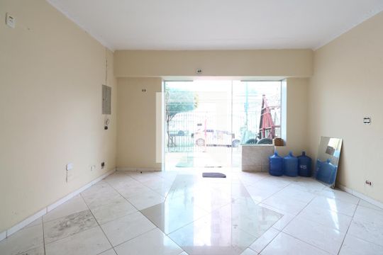 Sala de casa à venda com 3 quartos, 250m² em Santa Terezinha, Santo André