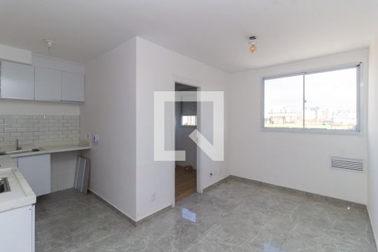 Apartamento à venda com 2 quartos, 34m² em Cambuci, São Paulo