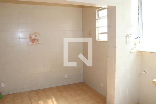 Cozinha de apartamento para alugar com 3 quartos, 70m² em Freguesia (jacarepaguá), Rio de Janeiro
