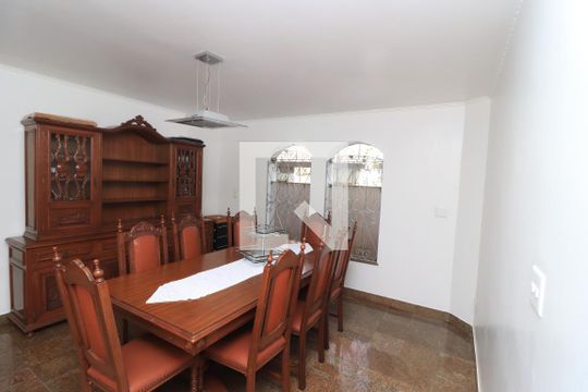 Sala de Jantar de casa à venda com 3 quartos, 240m² em Vila Moreira, São Paulo