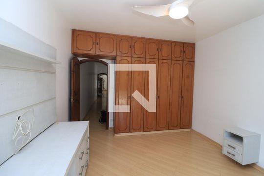 Quarto 1 de casa à venda com 3 quartos, 240m² em Vila Moreira, São Paulo